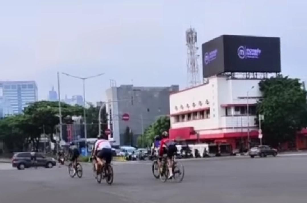 Mobil Tabrak Lari Sepeda di Harmoni: Ini 7 Hal yang Diketahui