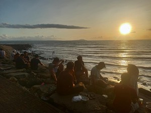 Pantai Baluk Rening, Spot Terbaik Menikmati Sunset di Jembrana