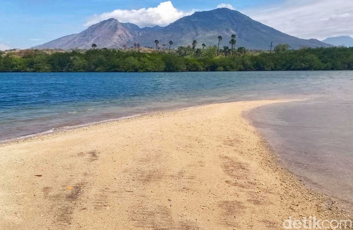 Pantai Sejile Situbondo