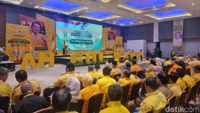 Partai Golkar menggelar konsolidasi internal menjelang pertemuan Koalisi Indonesia Bersatu (KIB) di Makassar, Sulawesi Selatan (Sulsel).