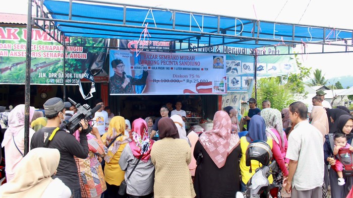 Relawan Sandiaga