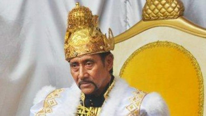 Suku Kutai dan Kerajaan Kutai di Kalimantan Timur.