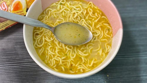 Trik Indomie ayam bawang