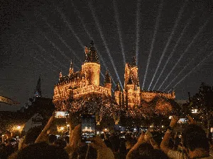 10 Tempat yang Wajib Dikunjungi Potterhead, Bikin Nostalgia