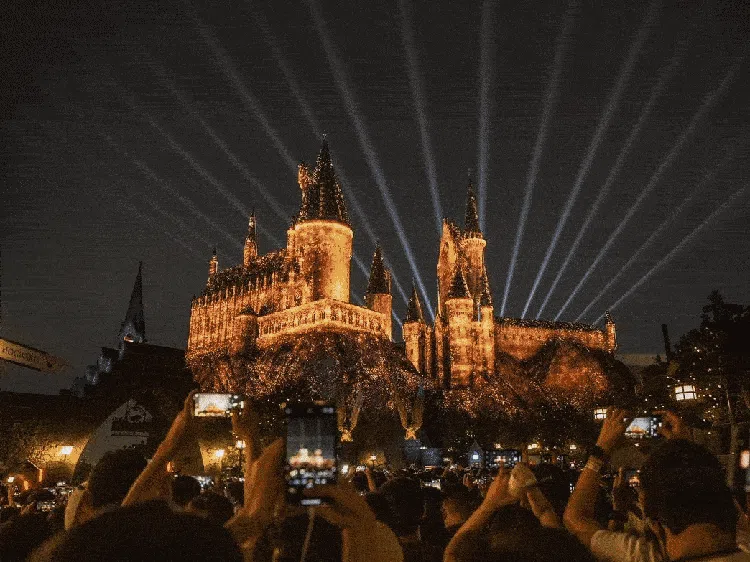10 Tempat yang Wajib Dikunjungi Potterhead, Bikin Nostalgia