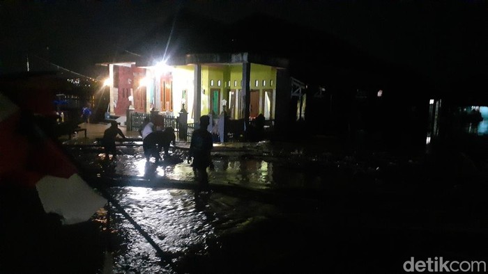 Banjir di Mangkang Wetan Semarang, Minggu (6/11/2022).