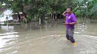 Banjir Rendam Ratusan Rumah Di Lumajang, Warga Krisis Air Bersih