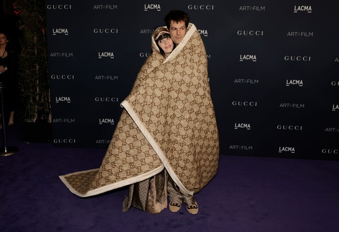 Billie Eilish dan Jesse Rutherford menghadiri 11th Annual LACMA Art + Film Gala at Los Angeles County Museum of Art.