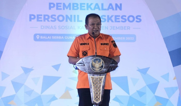 Bupati Jember Hendy Siswanto
