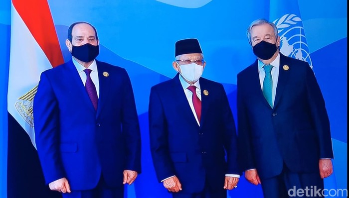 Dari kiri ke kanan: Presiden Mesir El Sisi, Wapres RI KH Maruf Amin, Sekjen PP Guterres, di COP27. (Elvan D Sutrisno/detikcom)