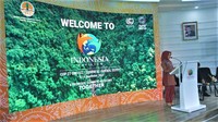 Dalam kesempatan tersebut, Nicke menyampaikan Pertamina mengembangkan dan berinvestasi pada sejumlah inisiatif bisnis hijau untuk mendukung Indonesia mencapai emisi nol bersih (Net Zero Emission).