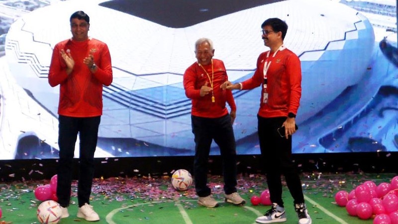 Dua pekan jelang Piala Dunia 2022, Indosat Ooredo Hutchison (IOH) menghadirkan paket internet khusus untuk streaming video turnamen sepak bola akbar tersebut.