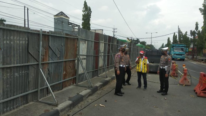 jembatan plaosan lamongan ambles