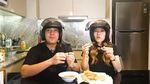 Kompaknya Jerome Polin dan Jessica Jane Mukbang Sate hingga Jajanan SD