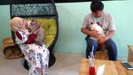 Seru! 10 Kafe Ini Tawarkan Sensasi Minum Kopi Bareng Kucing