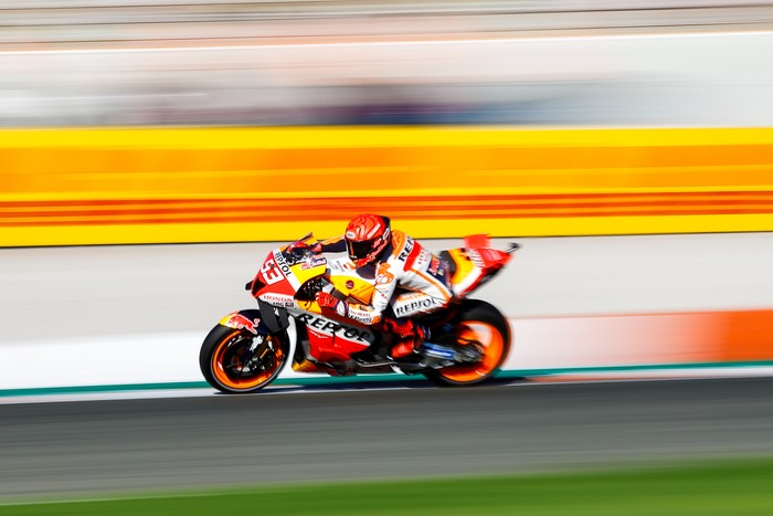 VALENCIA, SPAIN - NOVEMBER 06: Marc Marquez of Spain and Repsol Honda Teamduring the warm up of the Gran Premio Motul de la Comunitat Valenciana at Ricardo Tormo Circuit on November 06, 2022 in Valencia, Spain. (Photo by Eric Alonso/Getty Images)