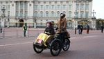 Mobil-mobil Klasik nan Antik Wara-wiri di London, Nih Potretnya