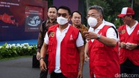 Kepala Staf Kepresidenan Moeldoko sempat meninjau peserta touring Jakarta-Bali.