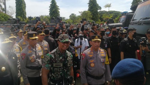 Panglima TNI Andika Perkasa, saat menghadiri acara Apel Pura Agung di Lapangan Nithi Mandala Renon, Senin (7/11/2022). (Foto: Nuranda Indrajaya/detikBali)