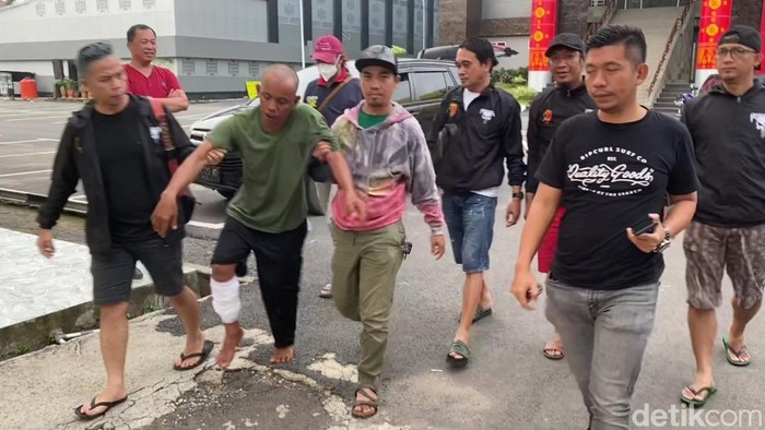 Pembunuh pria yang dibuang dalam kubangan lumpur di Sumsel ditangkap.