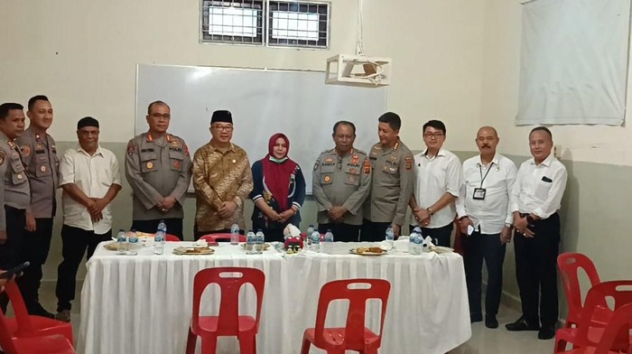 Pertemuan pihak RS Bandung dengan sejumlah pejabat polisi usai aksi penganiayaan kepada tenaga kesehatan di rumah sakit itu