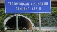 Terowongan tol terpanjang di Indonesia ini terletak di jalan tol Cileunyi-Sumedang-Dawuan atau disingkat Cisumdawu. Ditjen Bina Marga bersama BPJT, Korlantas Polri dan Ditjen Perhubungan Darat telah melaksanakan uji laik fungsi Jalan Tol Cisumdawu seksi 2 dan 3.