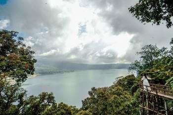 Puncak Wanagiri Bali.