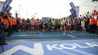 Peserta nantinya bersaing dalam tiga kategori, yaitu maraton penuh 42 kilometer, lomba lari pendek 15 kilometer, dan lari umum yang akan diadakan pada rute 8 kilometer. (Cem Tekkesinoglu/Getty Images)  