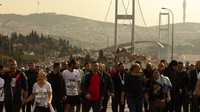 Selain itu, jembatan martir 15 Juli di Bosphorus dan jalan arteri utama tertentu akan ditutup untuk lalu lintas umum. (AP Photo/Emrah Gurel)  