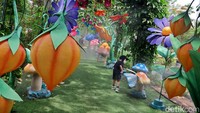 Kini memang banyak pilihan tempat wisata ramah keluarga di Jabodetabek, salah satunya yang tim detikTravel sambangi yakni Scientia Square Park. Taman kota dengan berbagai fasilitas wisata yang asyik sekali dinikmati bareng keluarga ini terletak di Jalan Scientia Boulevard, Curug Sangeran, Kecamatan Kelapa Dua, Tangerang, Banten.