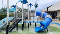 Ada juga O’Splash Water Playground yang hanya dikhususkan bagi anak dibawah usia 12 tahun. Tempatnya yang kecil namun terdapat seluncuran dan ember tumpah di dalamnya membuat anak-anak menjadi senang.
