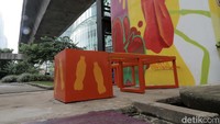 Area Lintas Pelican Kuningan tersebut saat ini nampak jauh bagus karena adanya mural tersebut.