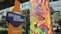 Mural-mural ini dibuat oleh seniman-seniman berbakat Andre 14K dan Shane Tortilla serta studio kreatif Mahavisual.