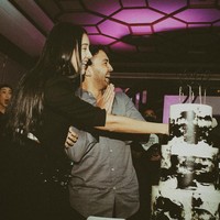 Anya Geraldine baru saja terlihat memberikan kejutan pesta ulang tahun untuk kekasihnya, Nadif Zahiruddin. Momen keseruan perayaan ulang tahun Nadif itu kemudian diunggah oleh Anya Geraldine ke akun Instagram pribadinya. Foto: Instagram/@anyageraldine