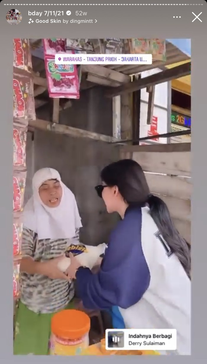 Bebizie Awet Cantik di Ulang Tahun ke-40 yang Dipennuhi Kue Mewah Bebizie Awet Cantik di Ulang Tahun ke-40 yang Dipennuhi Kue Mewah