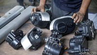 Kelik memberikan garansi mesin 1 tahun dan garansi batrai 1 bulan.
