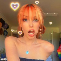 Akhirnya, Blume yang merasa dirinya sebagai seorang wanita memutuskan untuk operasi pembentukan vagina. Foto: Dok. Instagram/@blumekind_