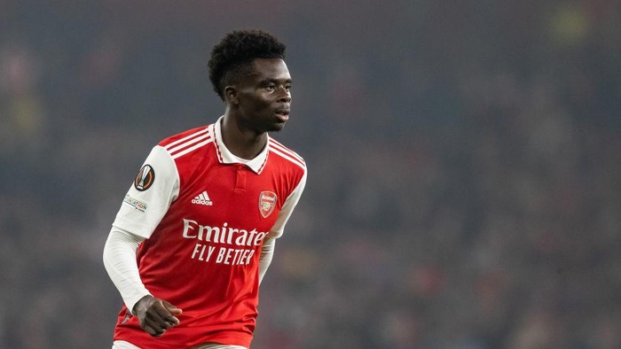 LONDON, ENGLAND - NOVEMBER 03: Arsenals Bukayo Saka looks on during the UEFA Europa League group A match between Arsenal FC and FC Zurich at Emirates Stadium on November 3, 2022 in London, United Kingdom. (Photo by Andrew Kearns - CameraSport via Getty Images)