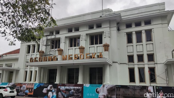 Gedung Merdeka di Jalan Asia Afrika, Bandung (Alfons/detikcom)