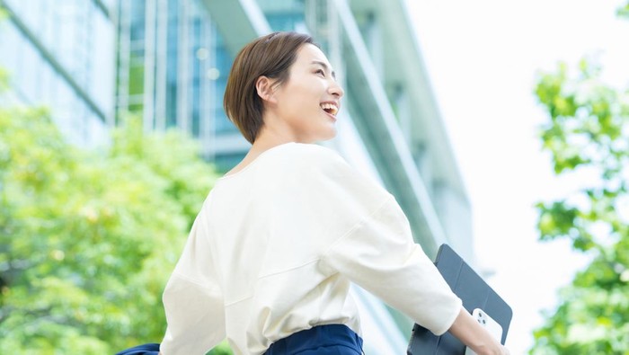 Hari Jomblo Sedunia diperingati setiap tanggal 11 November. Peringatan internasional di bukan November ini disebut juga dengan World Single Day.