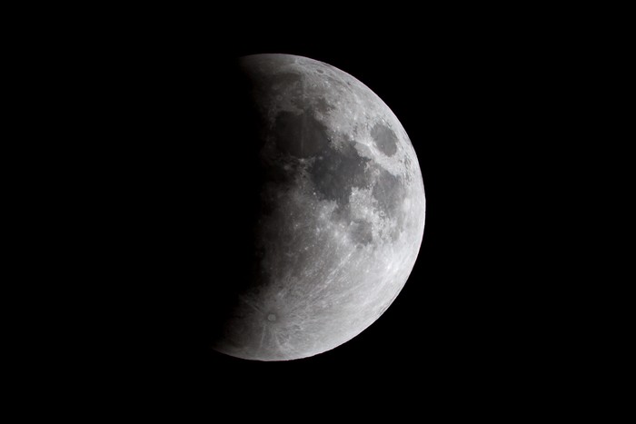 DSLR picture of The beginning phase of a lunar eclipse that took place on September 27, 2015.