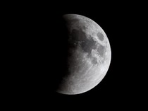 Para Ilmuwan Ungkap Isi Bulan, Ternyata Ini yang Ada di Dalamnya