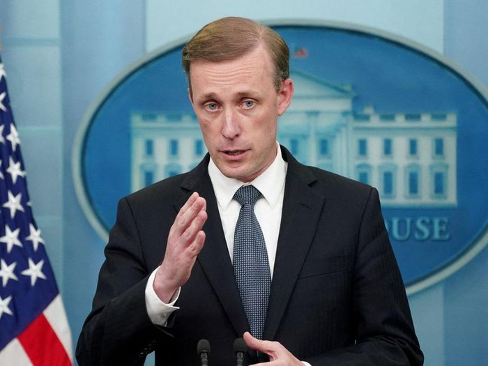U.S. national security adviser Jake Sullivan speaks to reporters during a press briefing at the White House in Washington, U.S., July 11, 2022. REUTERS/Kevin Lamarque/File Photo
