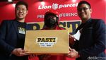 Komitmen Pelayanan Kurir Paling Mutakhir