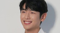 Lee Jung Joon debut sebagai aktor di tahun 2017. Foto: (dok. Instagram @right_jun_)