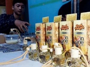 Uniknya Buah Tangan Porprov XIV Jabar Garapan Pemuda Ciamis