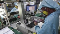 Ponsel ini akan diproduksi sebanyak 150.000 unit setiap bulannya.
