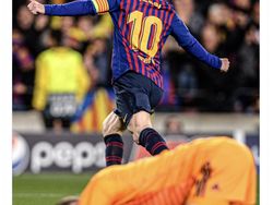 Big Match Barcelona Vs MU di Europa League Hebohkan Linimasa