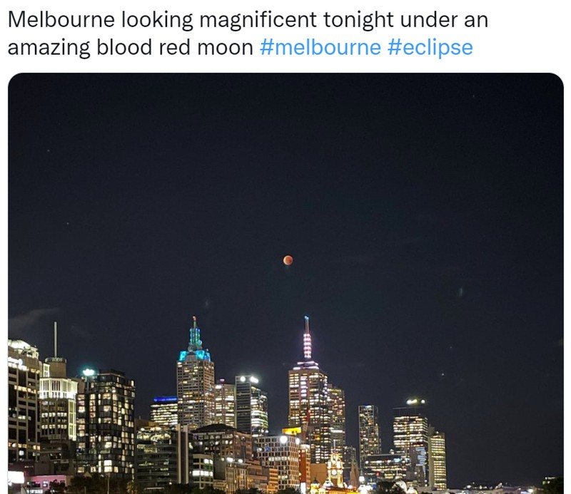 Netizen Berbagi Foto Gerhana Bulan Total 8 November 2022 di Twitter