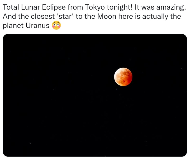 Netizen Berbagi Foto Gerhana Bulan Total 8 November 2022 di Twitter